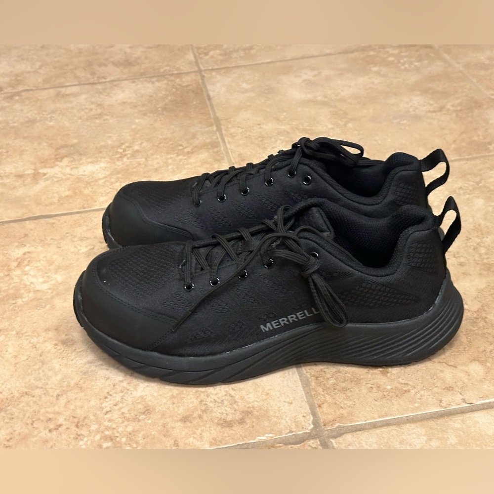 Merrell women’s Work Moab Flight Carbon Flight
Steel Toe Low Top Shoes - Picture 7 of 13